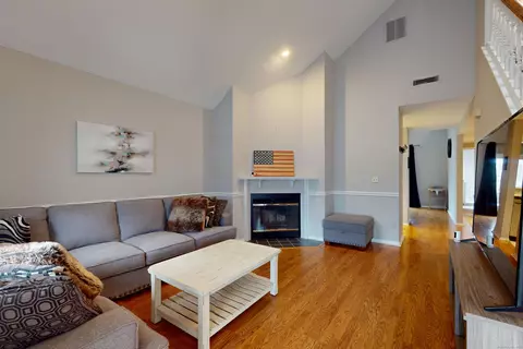 20 Raymond Pl #3-14B, Danbury, CT 06810