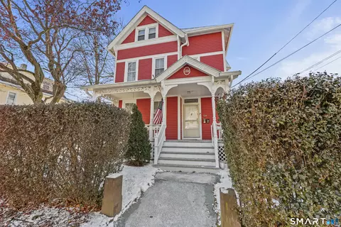 126 Winthrop St, New Britain, CT 06052