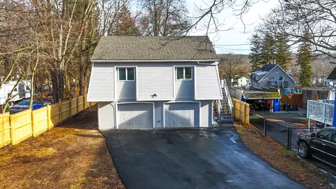 66 Mansfield Ave, Waterbury, CT 06705