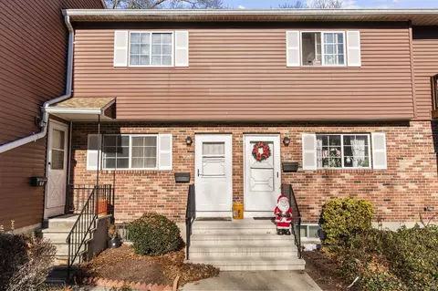 65 Patricia Rd #N, Bridgeport, CT 06606