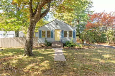 1384 West St, Southington, CT 06489