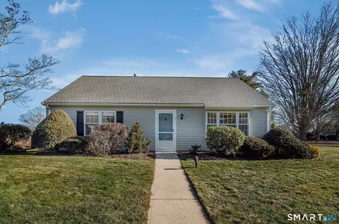1 Downing Way #1, Madison, CT 06443