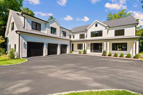 72 Old Kings Hwy S, Darien, CT 06820