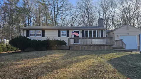 110 Schofield Rd, Willington, CT 06279