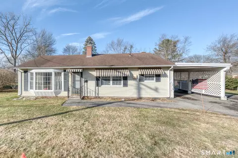 43 Taylor St, East Hartford, CT 06118