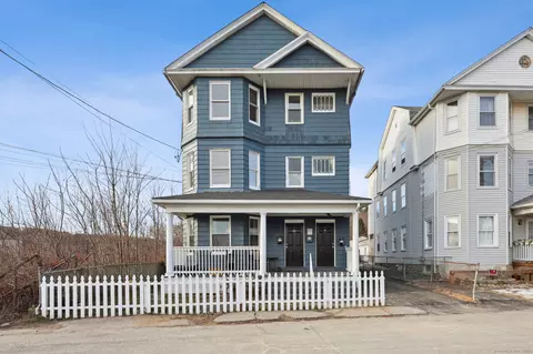 31 Sheffield St, Waterbury, CT 06704