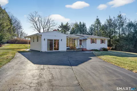 781 Hamilton Ave, Watertown, CT 06795