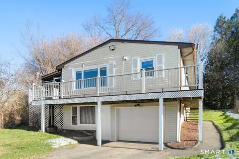 24 Lloyd Ave, New Fairfield, CT 06812