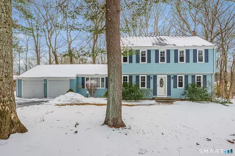 5 W Woods Rd, Burlington, CT 06013
