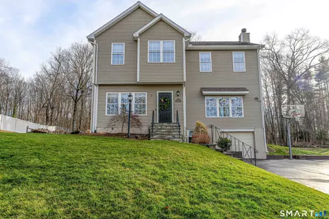 1278 Avon Blvd, Cheshire, CT 06410