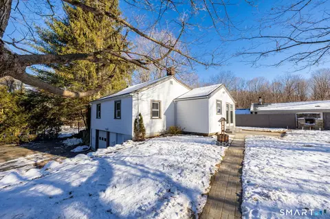 36 Bantam Ter, Bantam, CT 06750