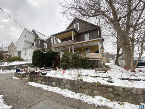 22 Beechwood Ave, Torrington, CT 06790