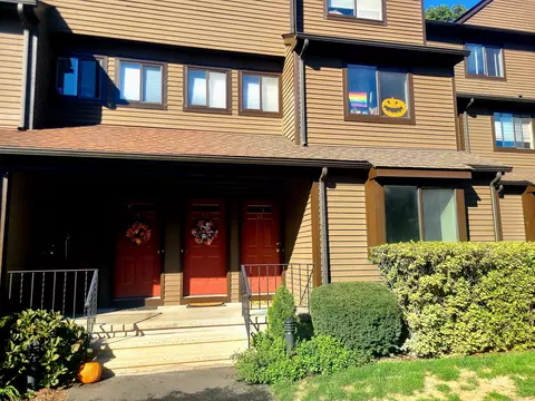 115 Fillow St #61, Norwalk, CT 06850