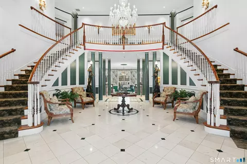 Entry Way - 63 Turney Rd, Redding, CT 06896 photo 1 of 6