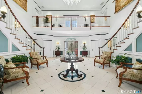 Entry Way - 63 Turney Rd, Redding, CT 06896 photo 2 of 6