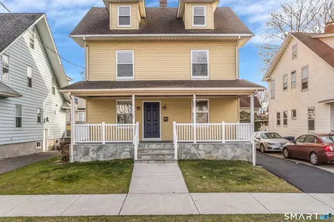 125 Eaton St, Bridgeport, CT 06604