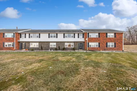 245 Cherry Ave #C13, Watertown, CT 06795