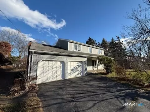 122 Cornfield Rd, Milford, CT 06461