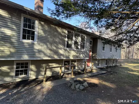 179 Cossaduck Hill Rd, North Stonington, CT 06359