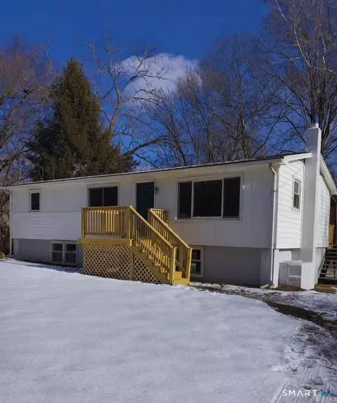 328 Hammock Rd N, Westbrook, CT 06498
