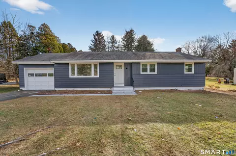 101 Croft Dr, Manchester, CT 06042