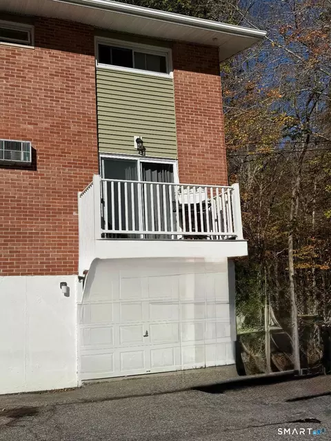 1538 Route 12 #B9, Gales Ferry, CT 06335