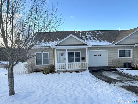 174 Wallens St #B6, Winchester, CT 06098