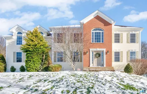 192 Maskel Rd, South Windsor, CT 06074