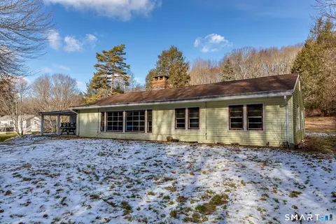 15 Hollow Rd, Watertown, CT 06795