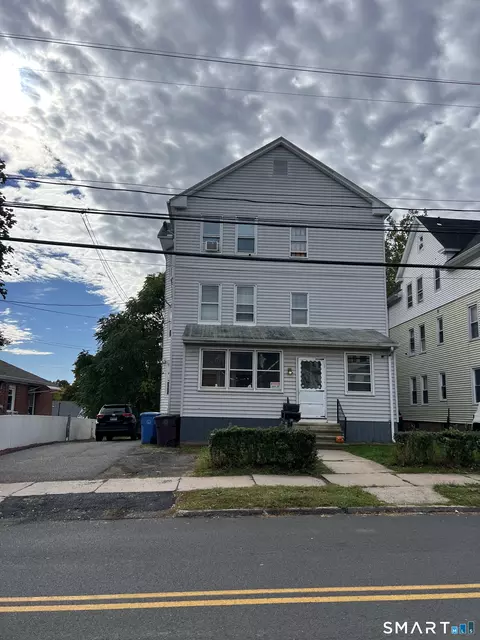 14 Buell St, New Britain, CT 06051