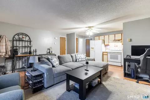 114 Bucks Hill Rd #5, Waterbury, CT 06704