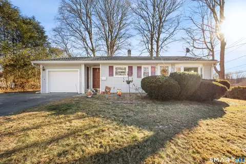 6 Hillcrest Ave, Watertown, CT 06779