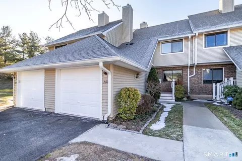 261 Foxboro Dr #261, Newington, CT 06111