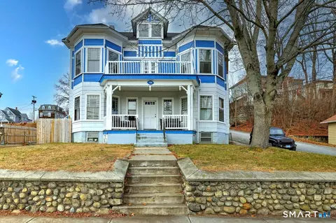 136 Church St, Putnam, CT 06260