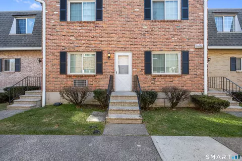36 Sharon Rd #11, Waterbury, CT 06705
