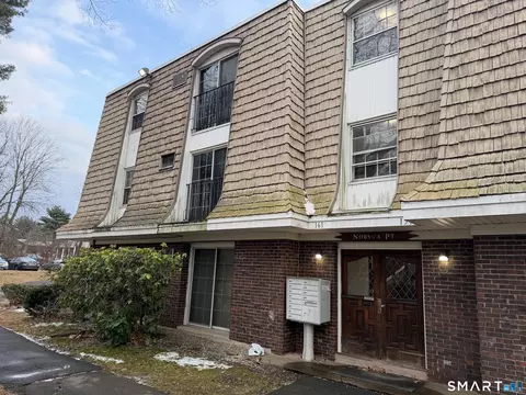 161 Downey Dr #A, Manchester, CT 06040
