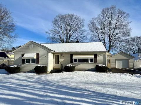 80 Southwest Ave, Windsor Locks, CT 06096