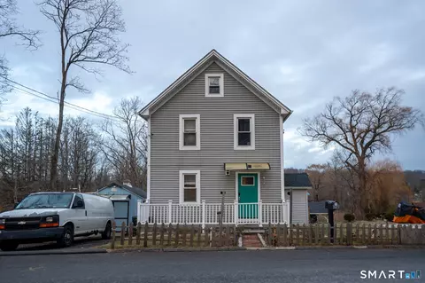 26 Mountainville Rd, Danbury, CT 06810