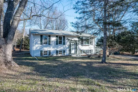 31 Cheryl Dr, Farmington, CT 06032