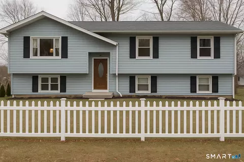 67 Westville Ave # B, Danbury, CT 06810