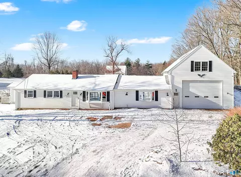 341 Wall St, Hebron, CT 06248