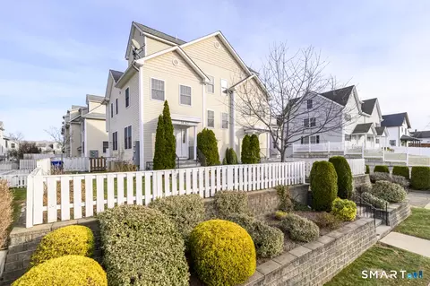 34 Ferris Ave #A2, Norwalk, CT 06854