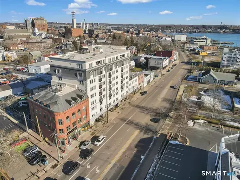 461 Bank St #606, New London, CT 06320
