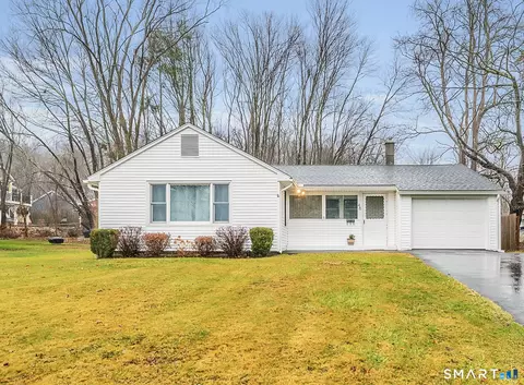 46 Eddy St, Watertown, CT 06779