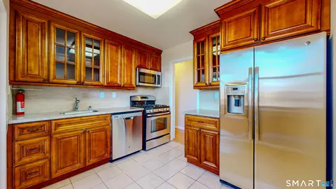 50 Glenbrook Rd #4E, Stamford, CT 06902