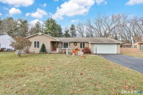 41 Murielle Dr, South Windsor, CT 06074