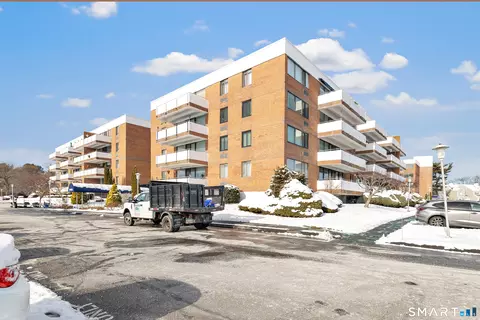 50 Birdseye St #409A, Stratford, CT 06615