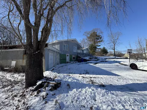 939 Boston Tpke, Bolton, CT 06043