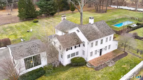 88 Drum Hill Rd, Wilton, CT 06897