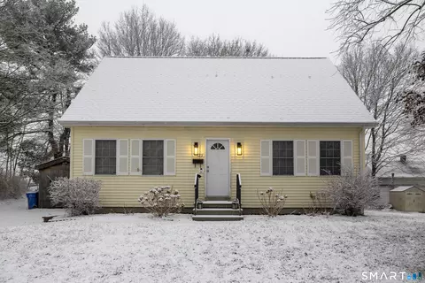 123 Westfield Ave, Killingly, CT 06239